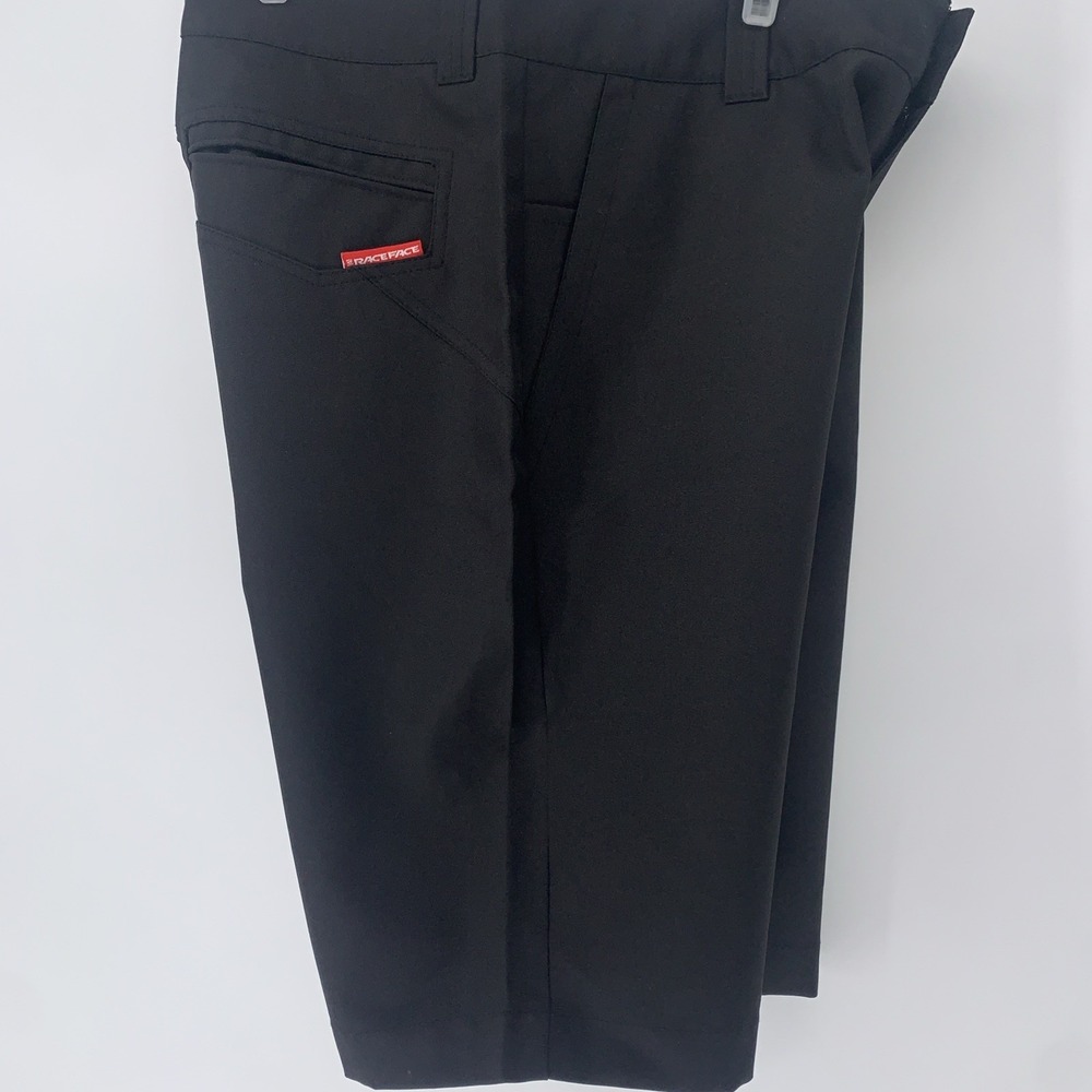 Race Face Crisp Performance Shorts MTB Outdoors Black Size Small Pockets